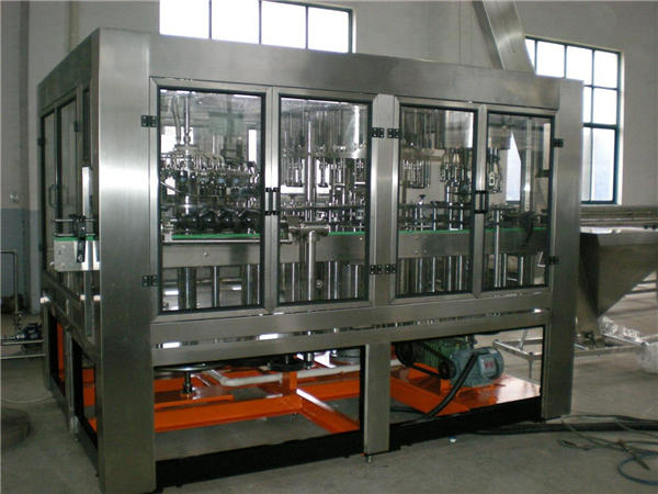 Mesin pengisian air botol kaca automatik