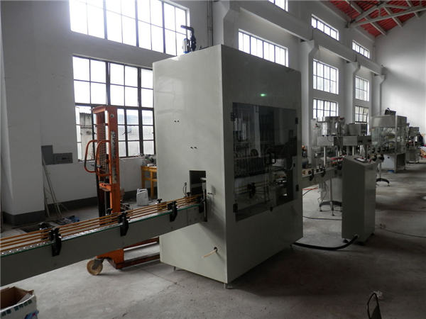 Pengisi Bleach Automatik di China