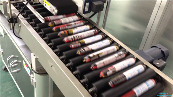 Mesin Pelabelan Sosej Automatik Dengan Penyuap